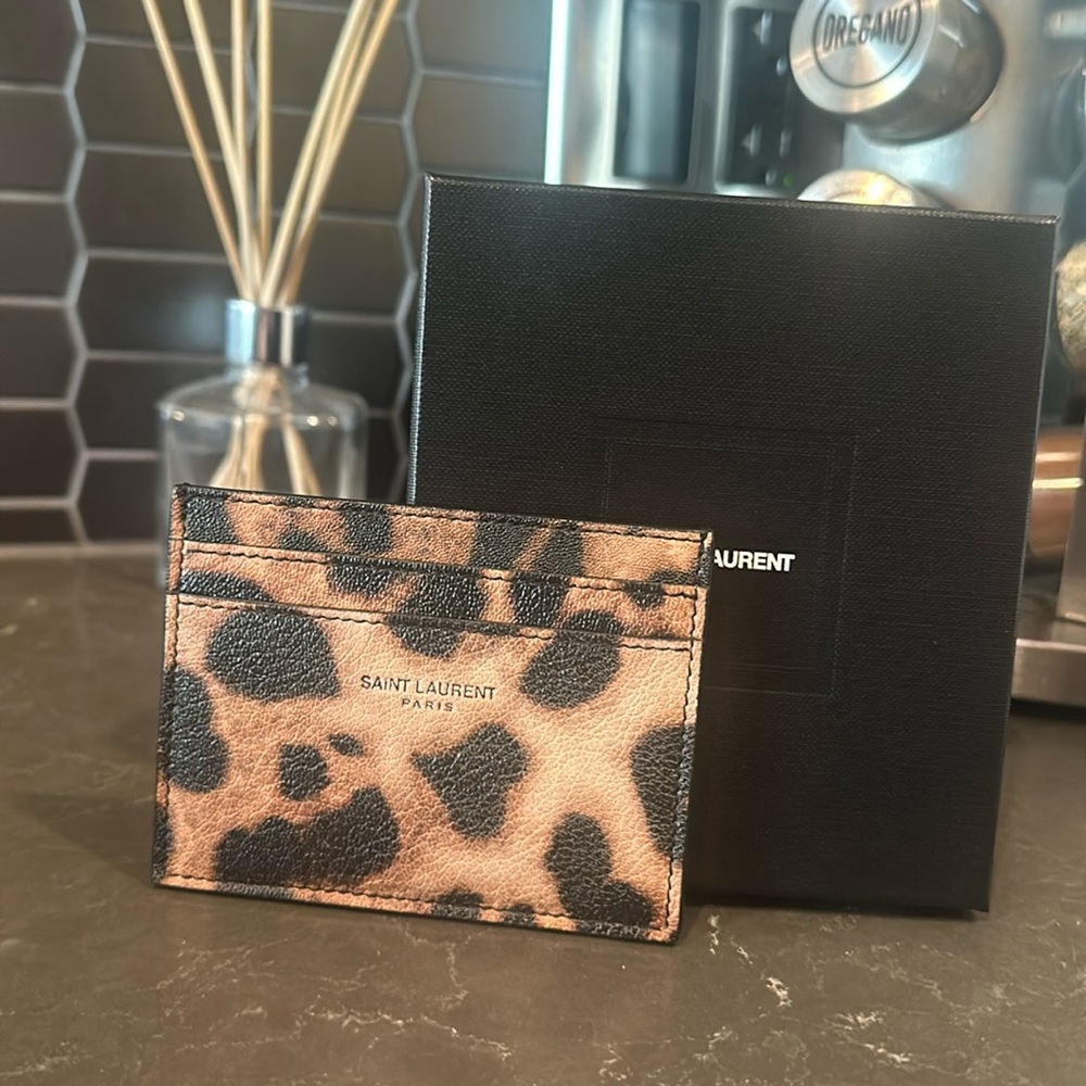 Saint Laurent card holder!